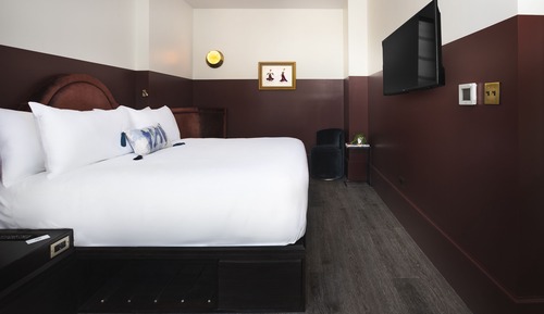 Spacious King, ADA