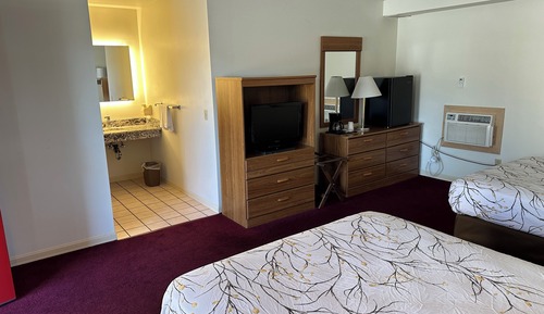 Basic Double Room