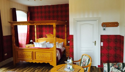 Exclusive Double or Twin Room, 1 Bedroom, Private Bathroom