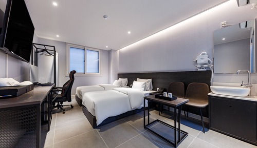 Business Twin Room