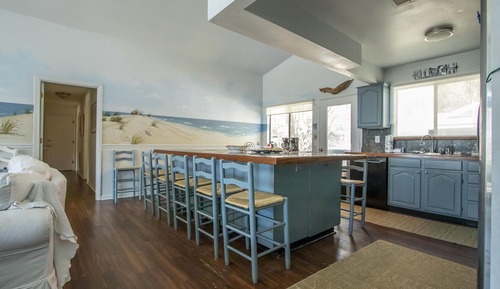 House, Multiple Beds, Kitchen, Ocean View