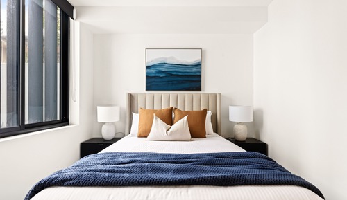 One Bedroom Apartment