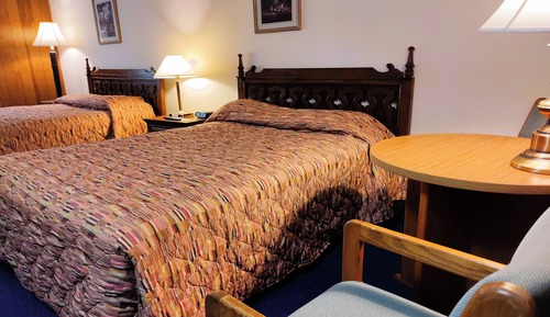 Room, Multiple Beds