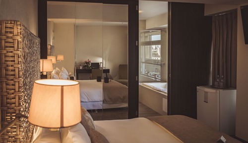 Junior Studio Suite