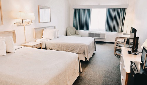 Double Queen Room, Pet Friendly