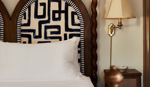 Deluxe King With Terrace