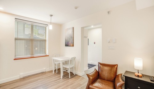 Deluxe Studio Suite