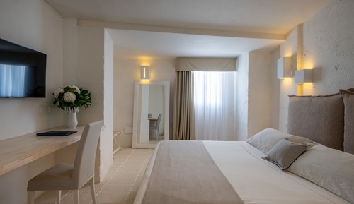 Salento Signature Suite - Kids & Teens Free