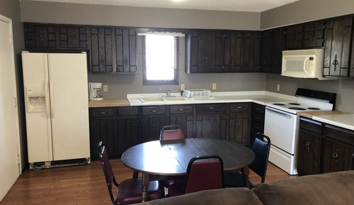 Condo, 2 Bedrooms, Pool Access