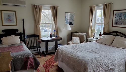 Comfort Triple Room, Shared Bathroom