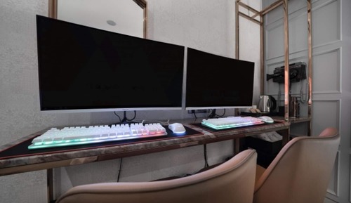 Room (Premium-First-come first-served basis)