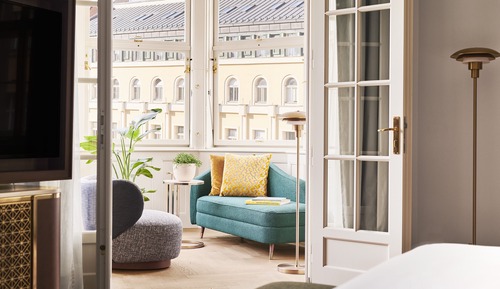 Suite (Wintergarden Equilibrium)