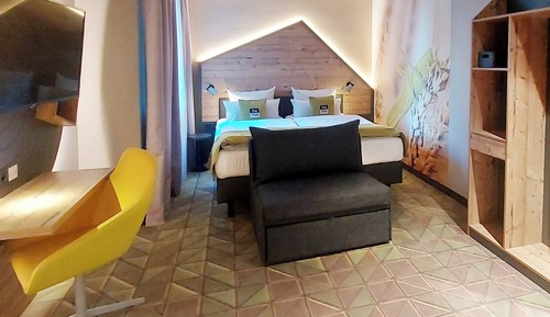 Room, 1 Queen Bed, Accessible