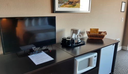 Deluxe Room, 2 Queen Beds (Pet Friendly)