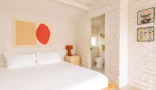 Standard Room, 1 King Bed