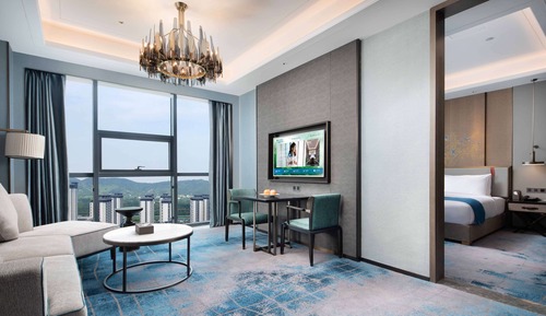 Deluxe Suite, 1 King Bed