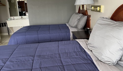 Basic Double Room, 2 Double Beds, Non Smoking, Pool View