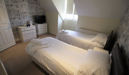Twin Room, Ensuite
