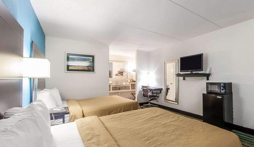 Standard Room, 2 Double Beds, Non Smoking