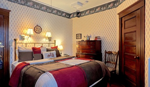 Classic Room