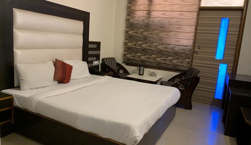 Super Deluxe Double Room 