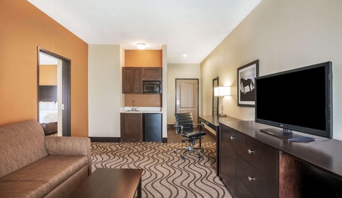 Studio Suite, 1 King Bed, Accessible, Non Smoking (Mobility)