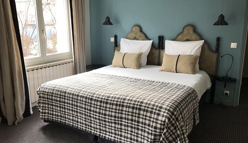 Spacious Mexican room, Ground floor