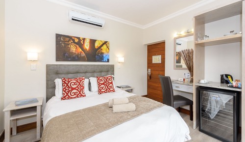 Double Room with Patio Wheelchair Friendly