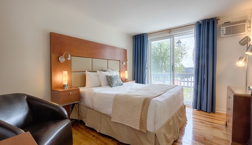 Room, 1 Queen Bed, River View (Champêtre, Pavillon Victor)