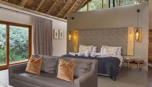 Luxury Suite, 1 King Bed, Hot Tub