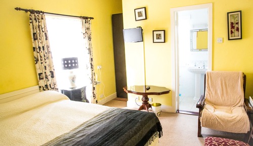 Economy Double Room, Ensuite