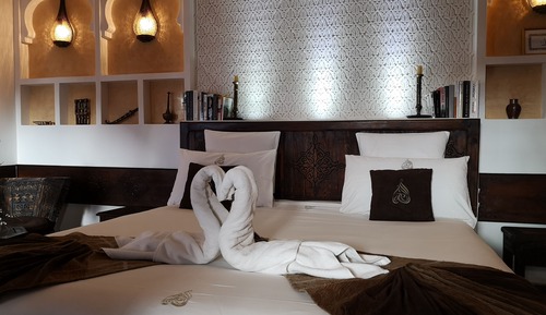Standard Room (Amira Fati)