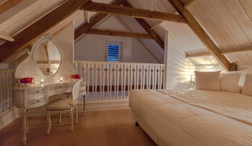 Honeymoon House, 1 King Bed, Hot Tub