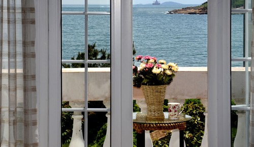 Standard Room, 1 Queen Bed, Sea View