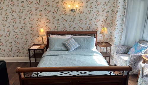 Traditional Room, 1 Queen Bed