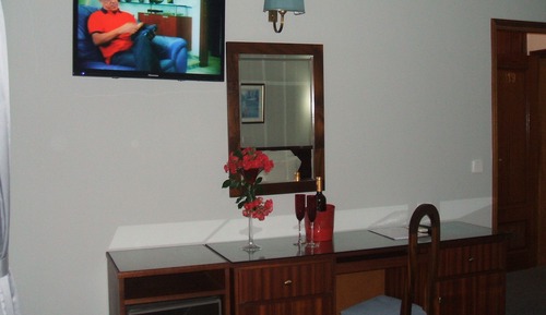 Basic Double or Twin Room, 1 Bedroom, Garden View