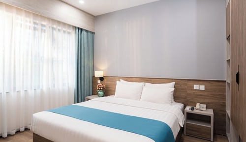 Suite, 1 King Bed