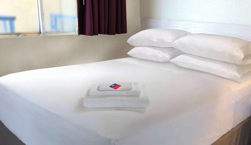 Room, 2 Queen Beds, Non Smoking