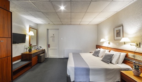Classic Triple Room