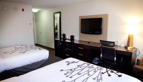 Room, 2 Queen Beds, Accessible, Non Smoking