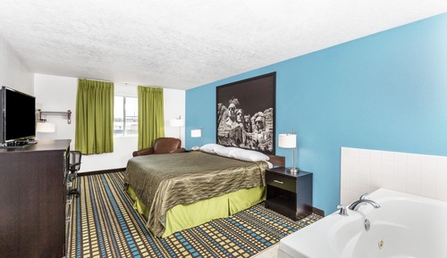 Standard Room, 1 King Bed, Accessible