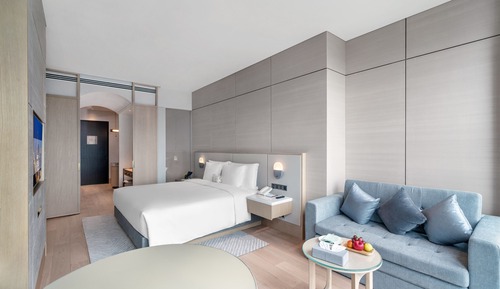 Deluxe King Room, River View