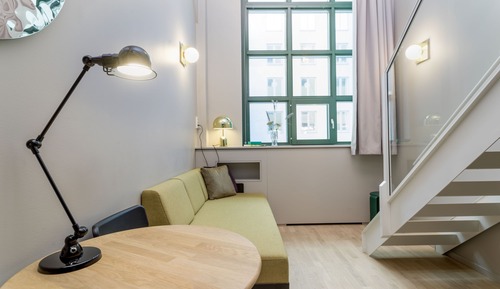 Deluxe Loft Apartment