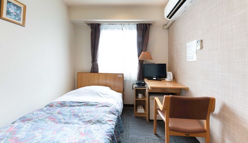 Single Room (Smoking)