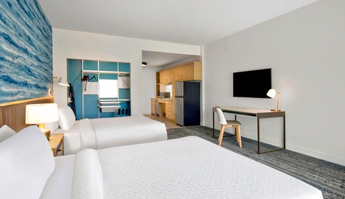 Studio, 2 Queen Beds