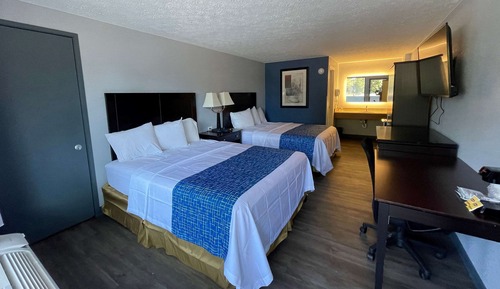 Room, 2 Queen Beds, Non Smoking
