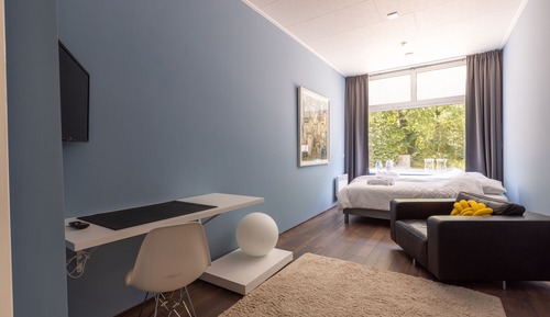 Business Room