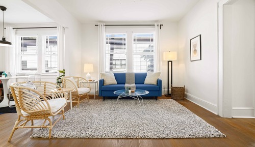 Deluxe Apartment