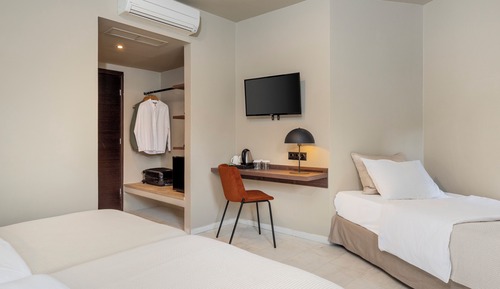 Classic Triple Room