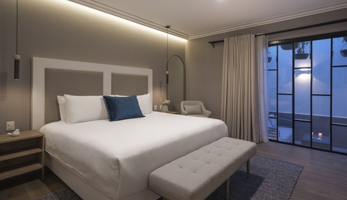 Gallery Suite, 1 King Bed with Sofa bed, Non Smoking, Kitchen